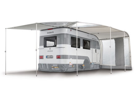 Die seitliche Rundung des Hecks ermöglicht diese «Terrassen»-Gestaltung.