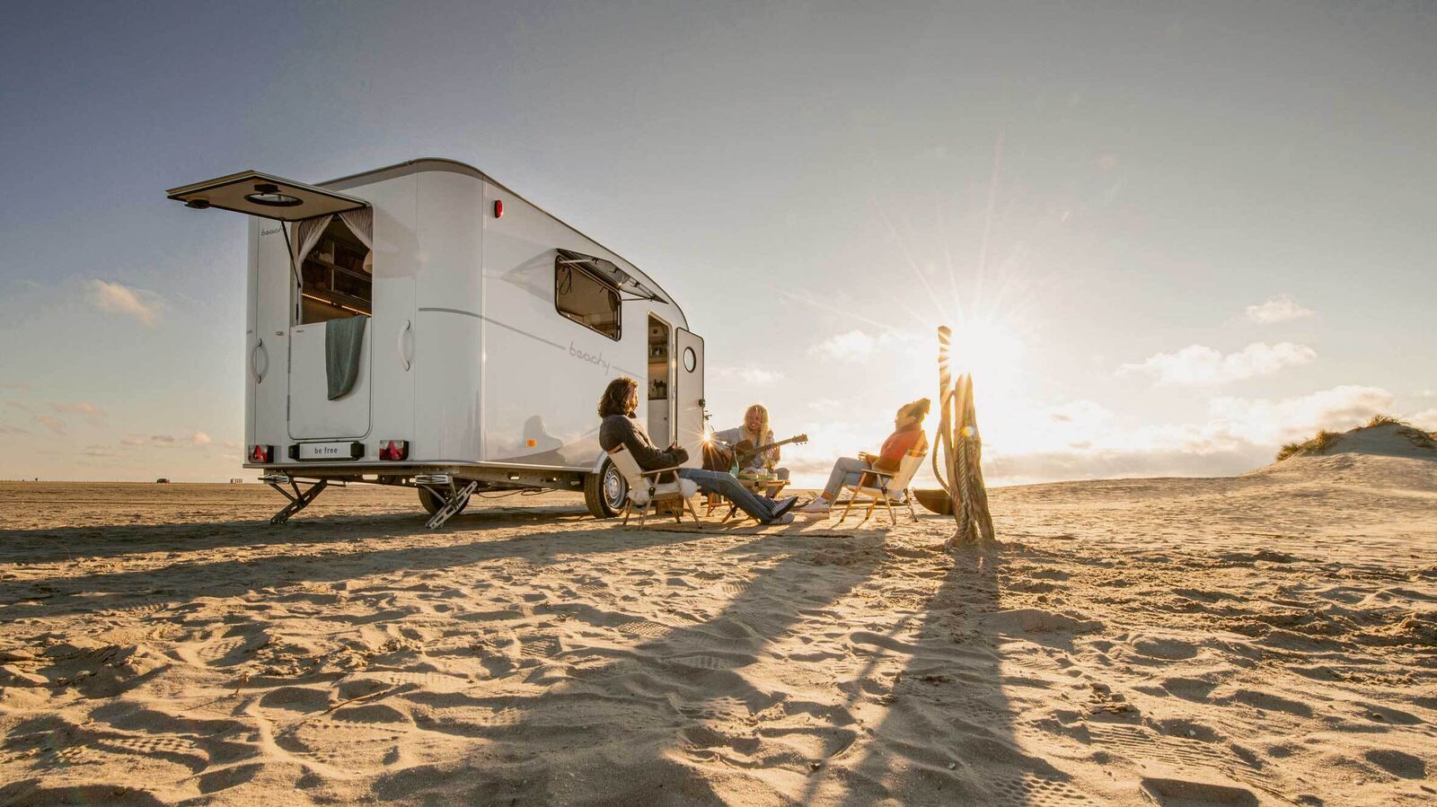 Der Beachy aus dem Hause Hobby soll eine Alternative zu den bereits erfolgreichen Vanlife-Fahrzeugen sein.
