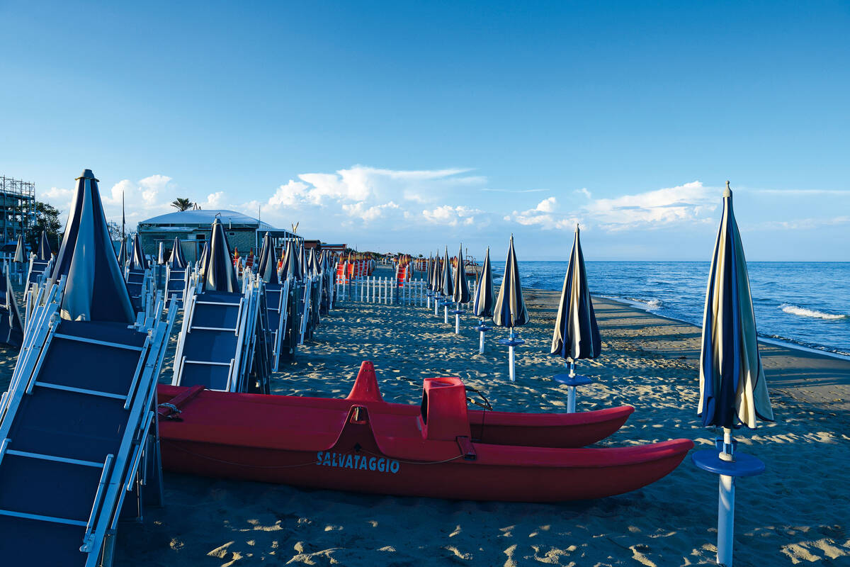 Durant la pandémie, la magnifique plage est restée déserte.