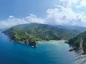 La côte égéenne est riche en criques isolées – et oui, il en reste encore !