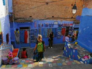 La ville bleue de Chefchaouen – un labyrinthe lumineux au pied des montagnes du Rif.