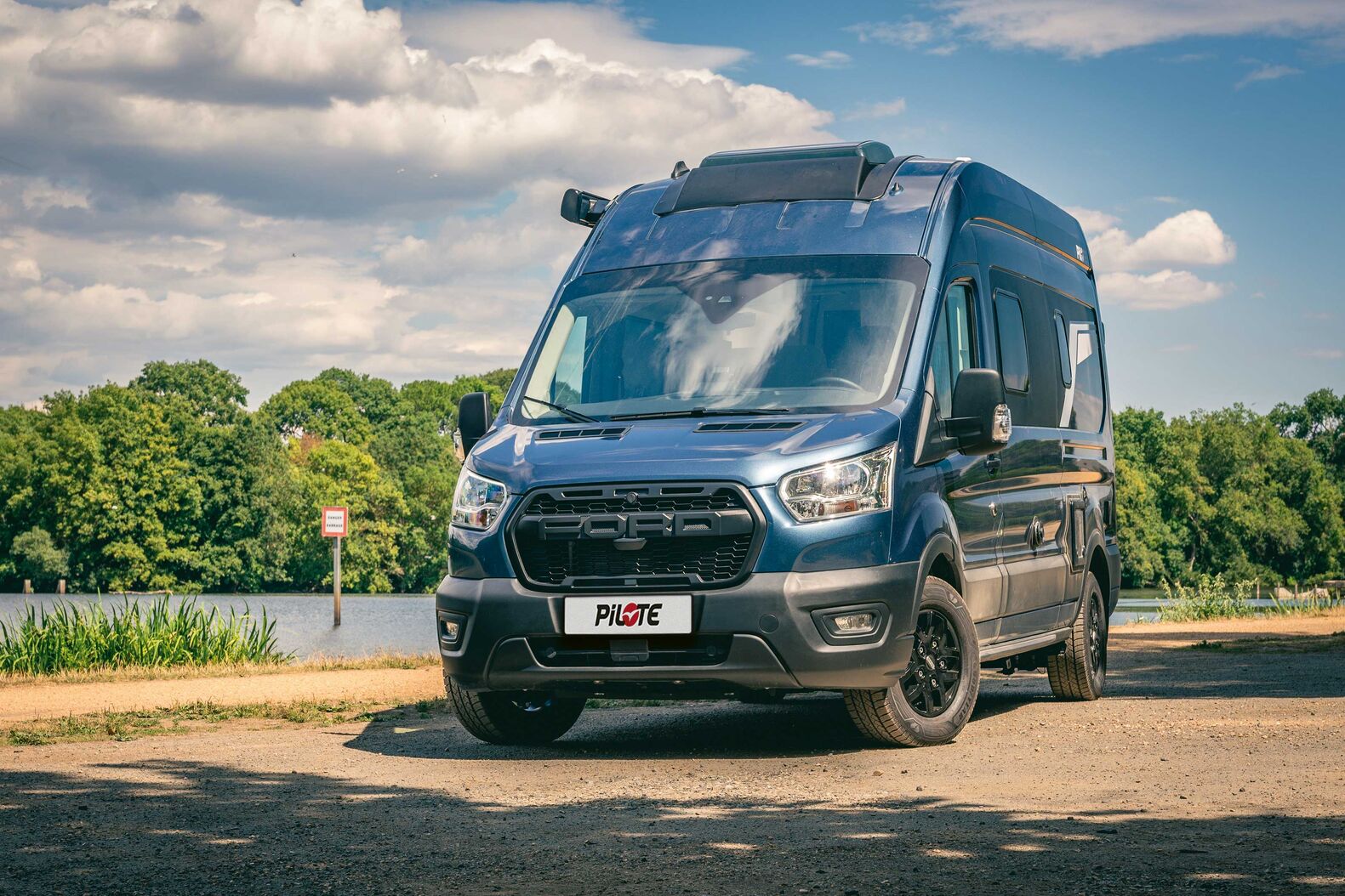 Pilote Atlas A603 G auf Basis des Ford Transit.
