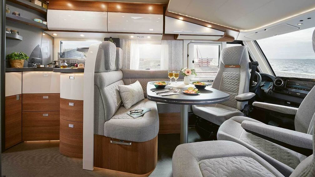 Carthago: C2-Tourer auf Mercedes