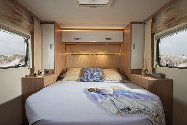 Doppelbett im Heck des 512.